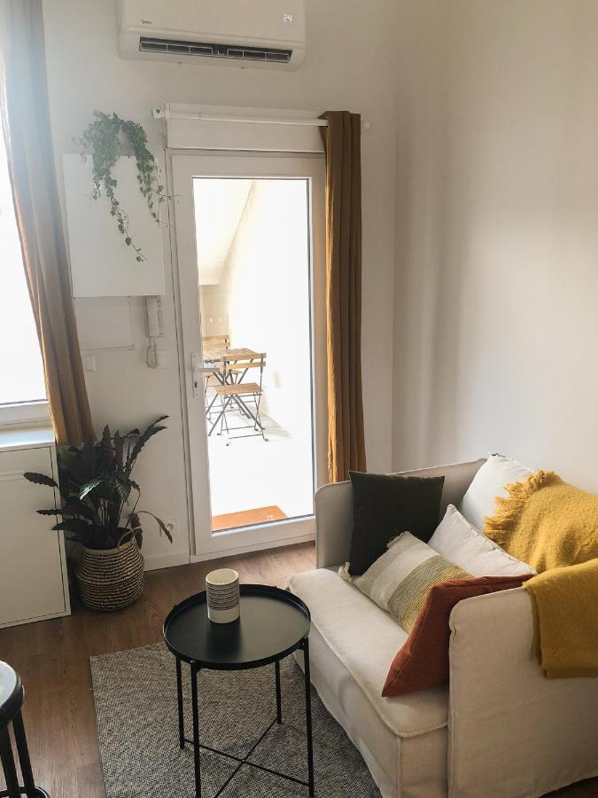Studio Climatise - Gare - Centre Ville Ним Екстериор снимка